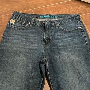 Cinch, dark blue, bootcut, jeans 34x36.
